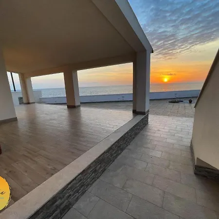 Amare Sul Mediterraneo Villa